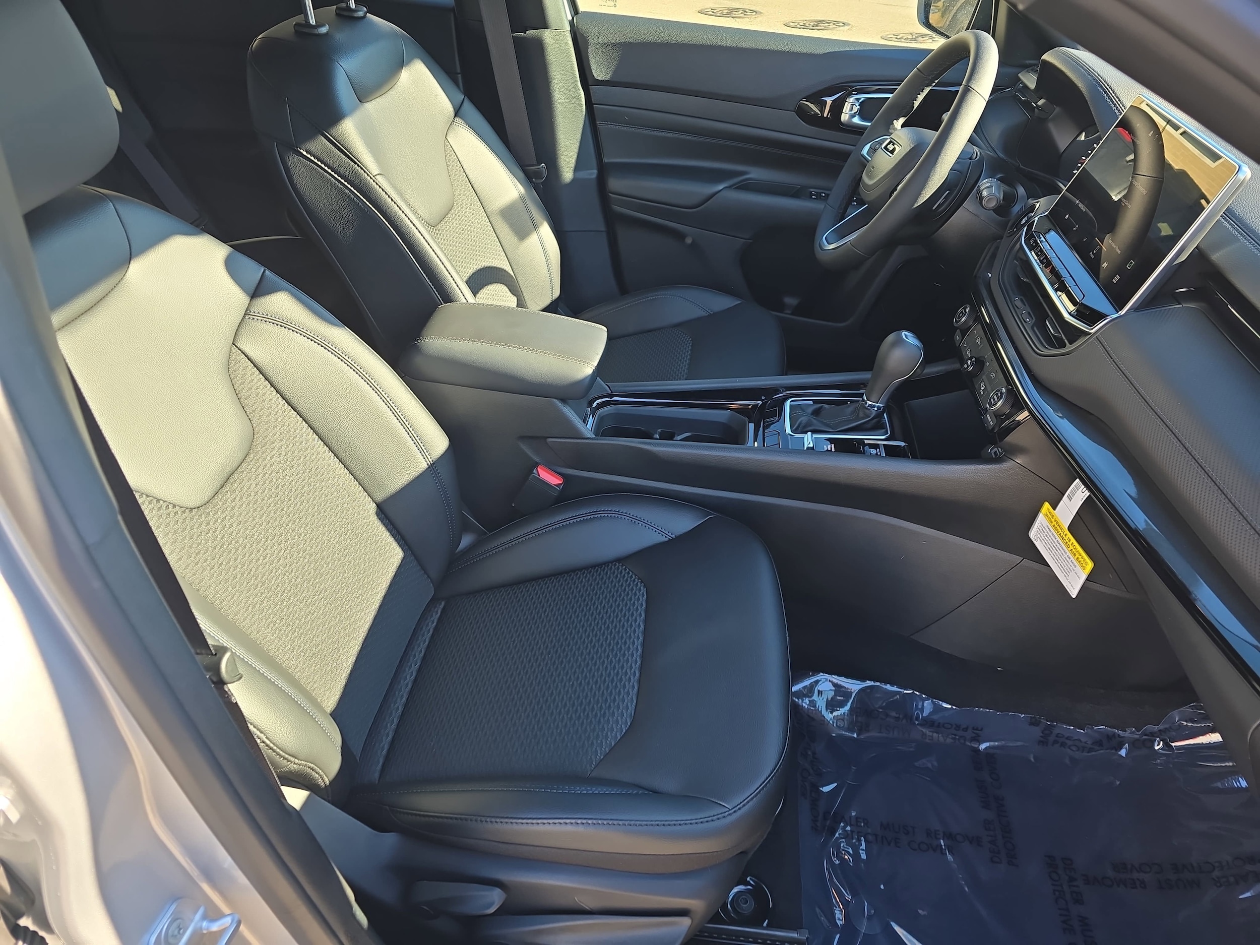 2026 Jeep Compass Latitude Altitude - Photo 10