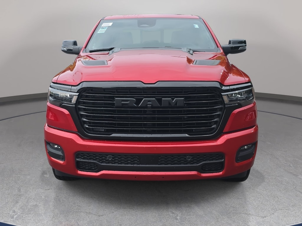 New 2026 Ram 1500 LARAMIE CREW CAB 4X4 5'7 BOX Pickup