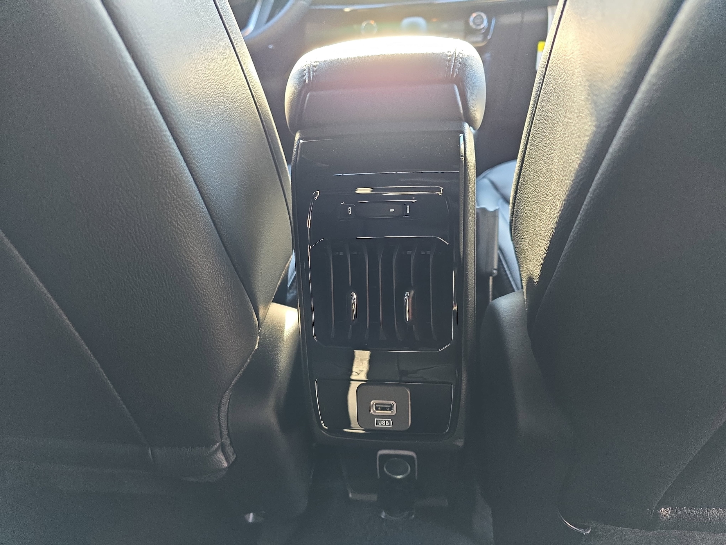 2026 Jeep Compass Latitude Altitude - Photo 13
