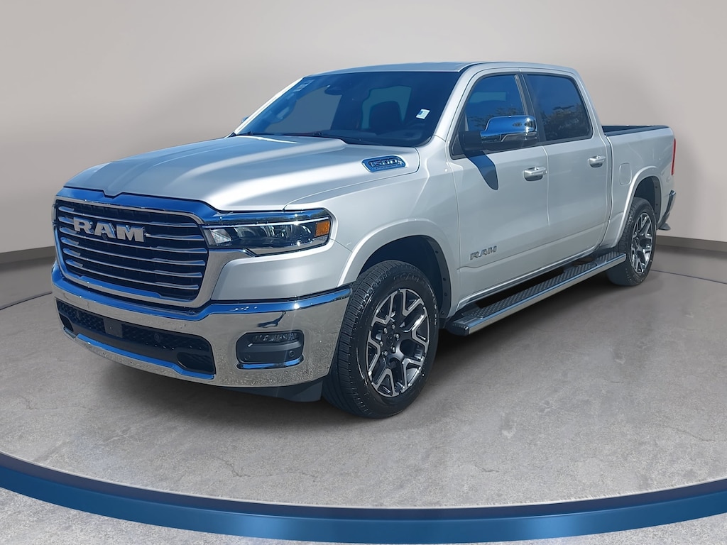 New 2027 Ram 1500 LARAMIE CREW CAB 4X4 5'7 BOX Pickup
