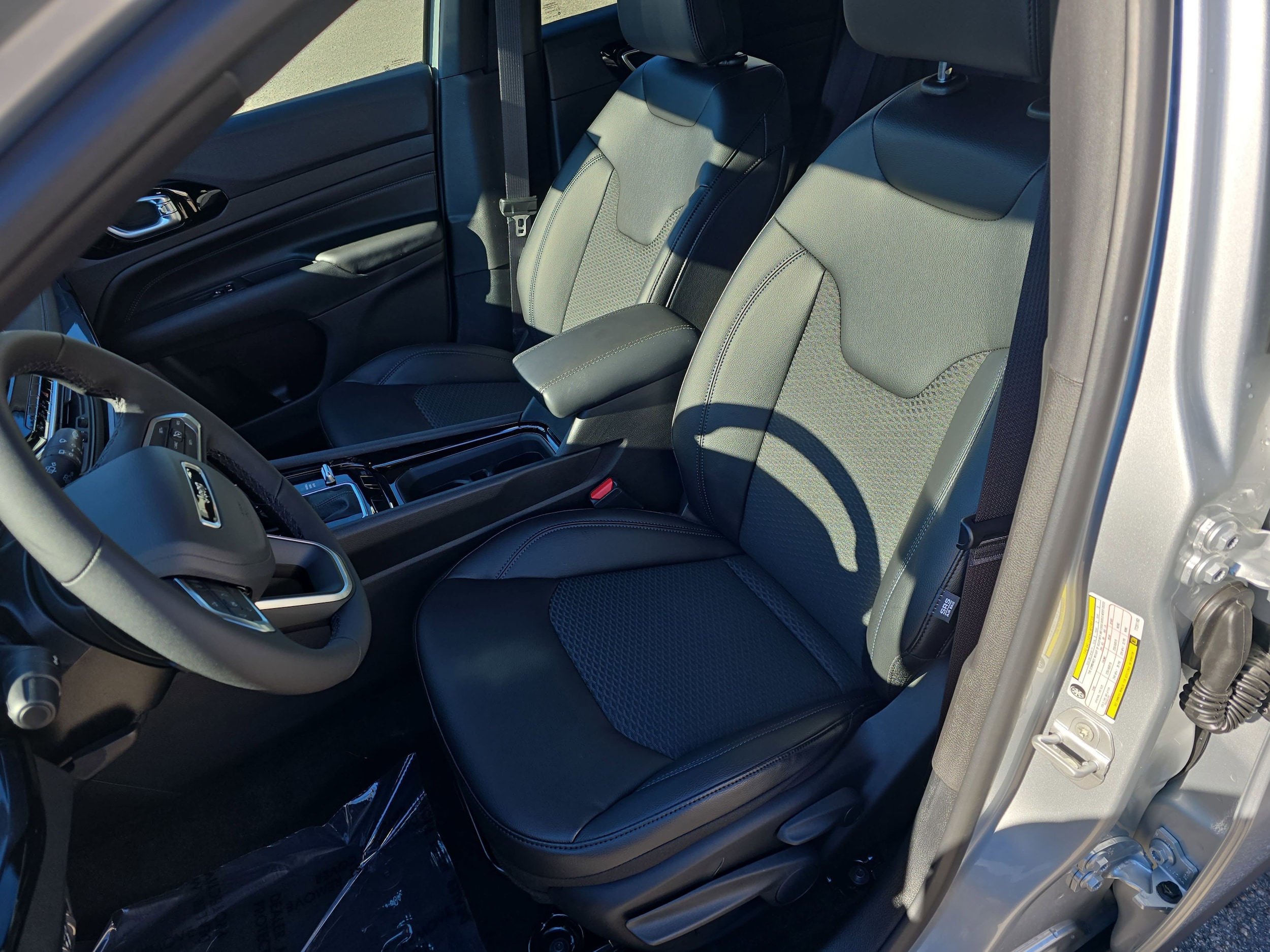 2026 Jeep Compass Latitude Altitude - Photo 17