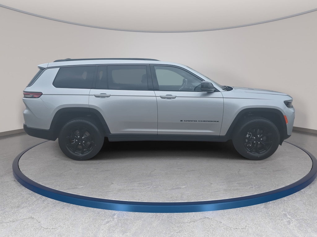 New 2026 Jeep Grand Cherokee L LAREDO ALTITUDE 4X4 Sport Utility