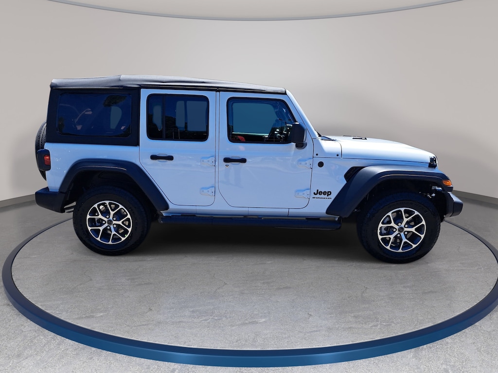 New 2026 Jeep Wrangler 4-DOOR SPORT S Sport Utility