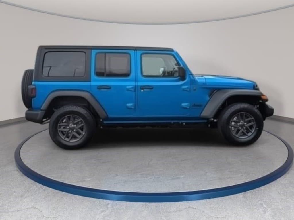 New 2026 Jeep Wrangler 4-DOOR SPORT S Sport Utility