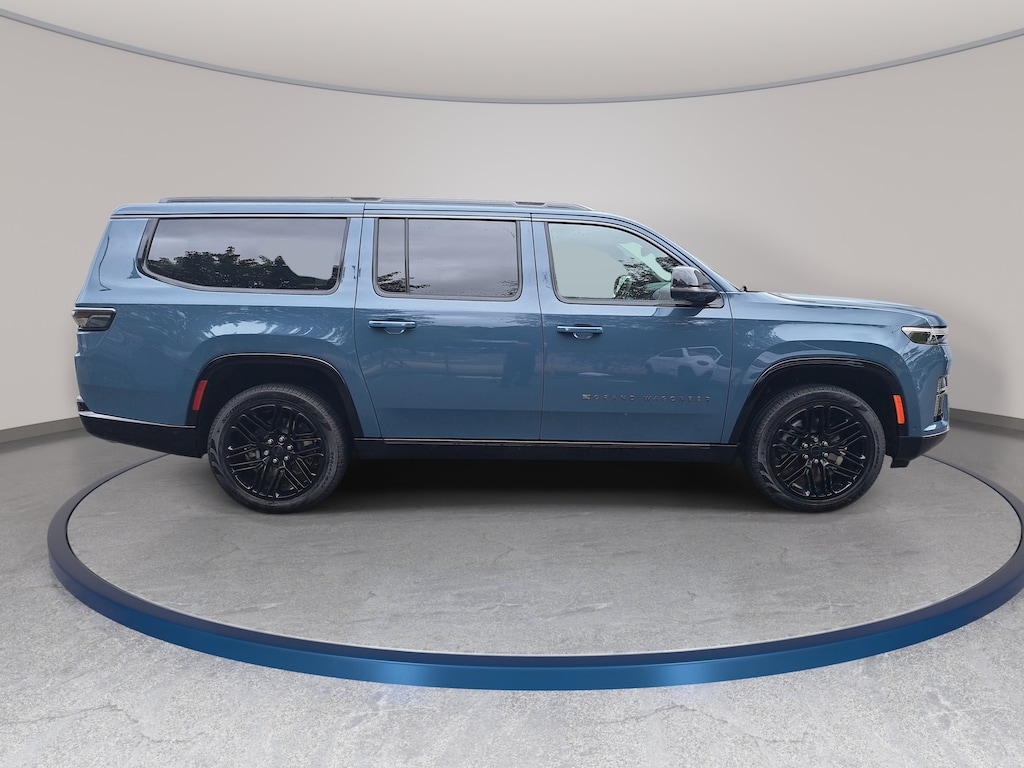 New 2026 Jeep Grand Wagoneer L LIMITED RESERVE 4X4 Sport Utility