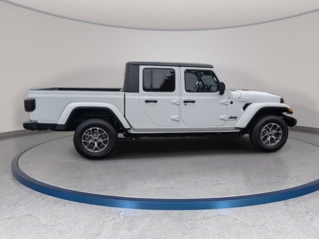 New 2026 Jeep Gladiator SPORT S 4X4 Pickup