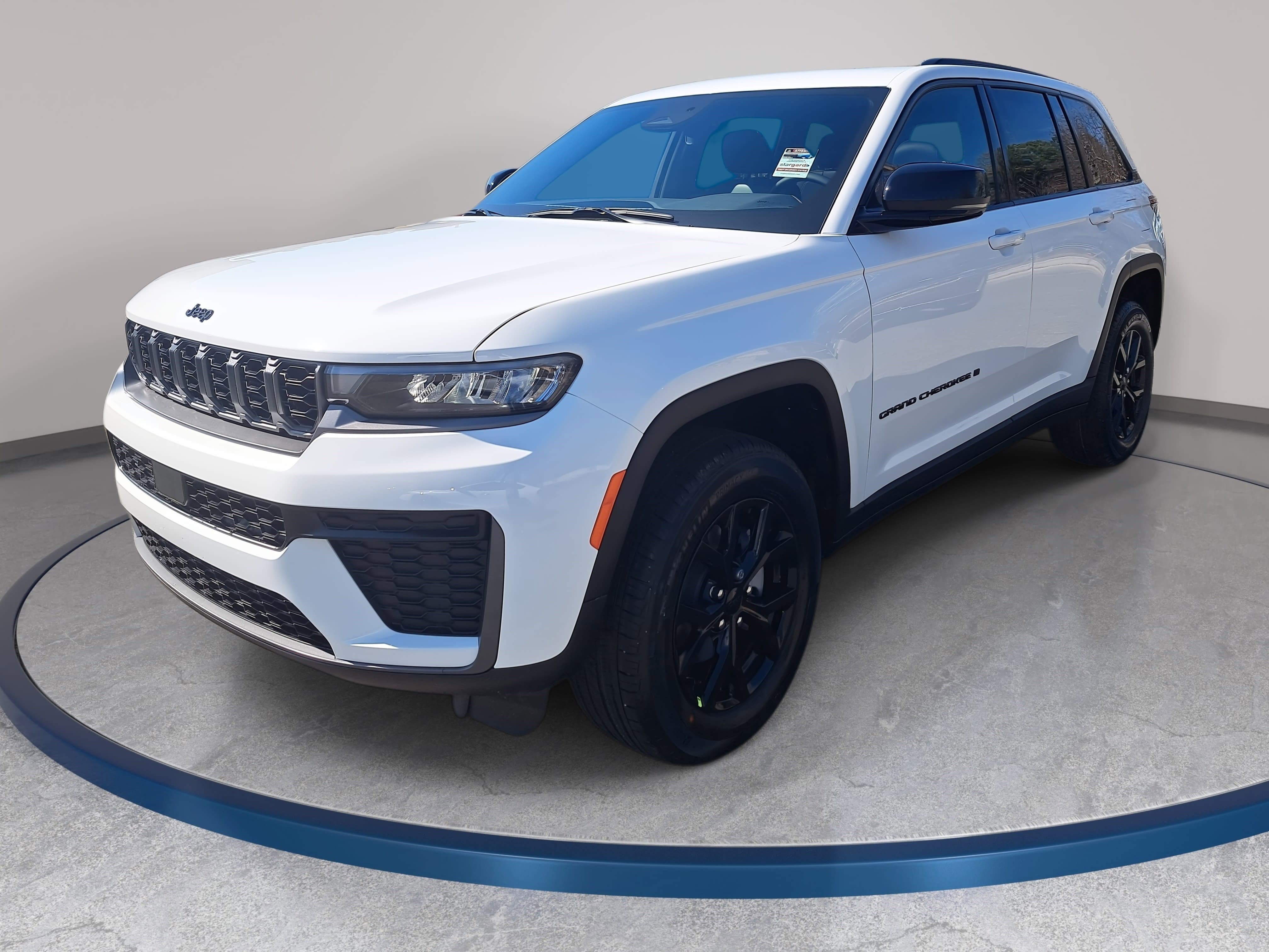 Used 2026 Jeep Grand Cherokee Laredo Altitude Laredo Altitude 4x4