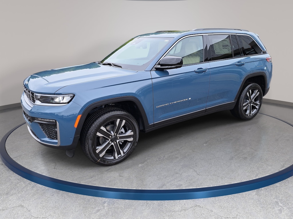 New 2027 Jeep Grand Cherokee LIMITED 4X4 Sport Utility
