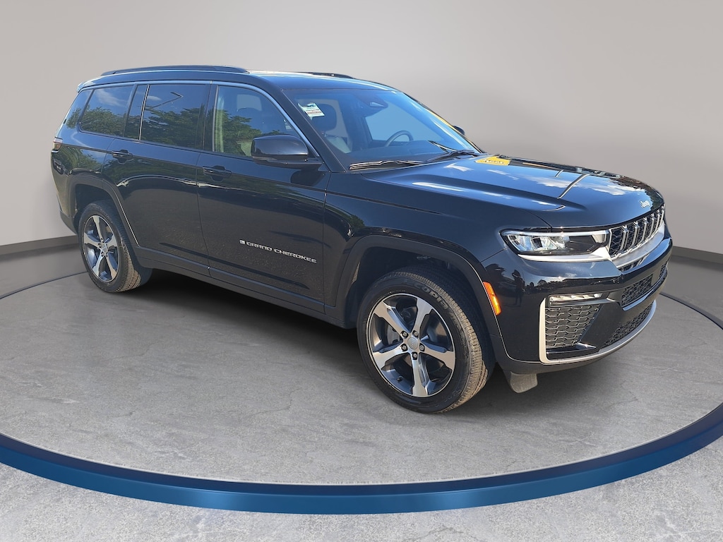 New 2026 Jeep Grand Cherokee L LIMITED 4X4 Sport Utility
