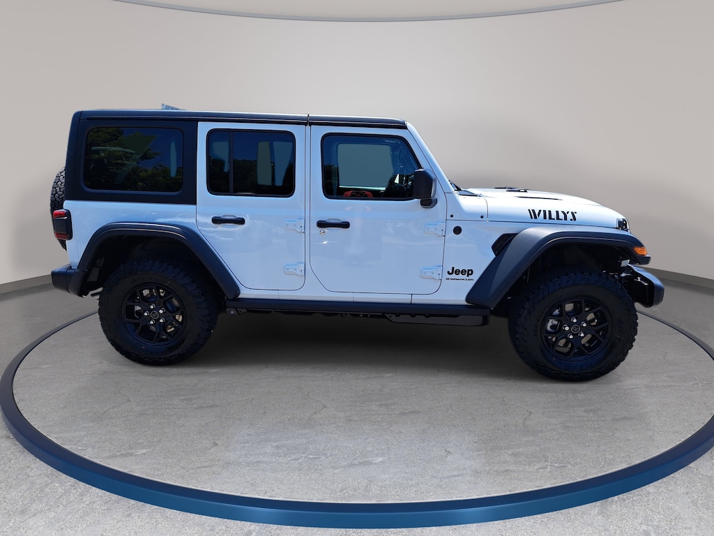New 2026 Jeep Wrangler 4-DOOR WILLYS Sport Utility