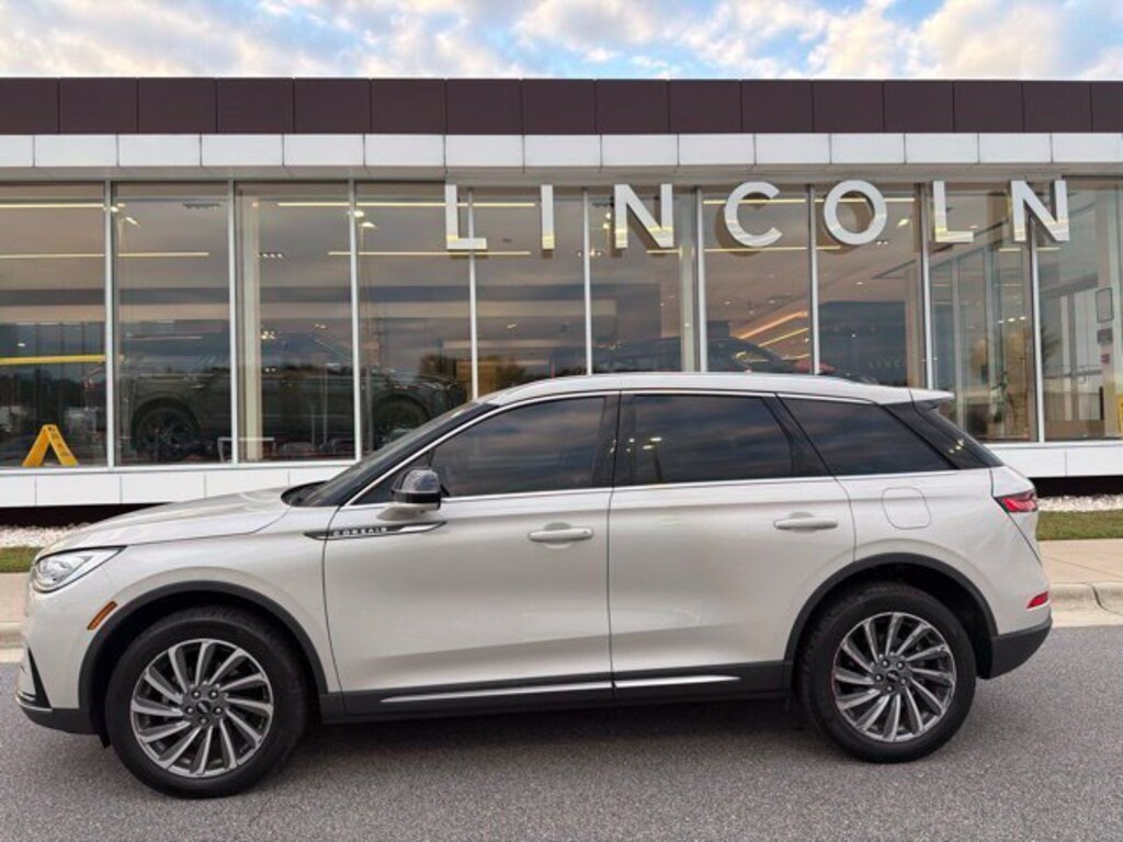 Certified 2023 Lincoln Corsair Reserve Reserve AWD