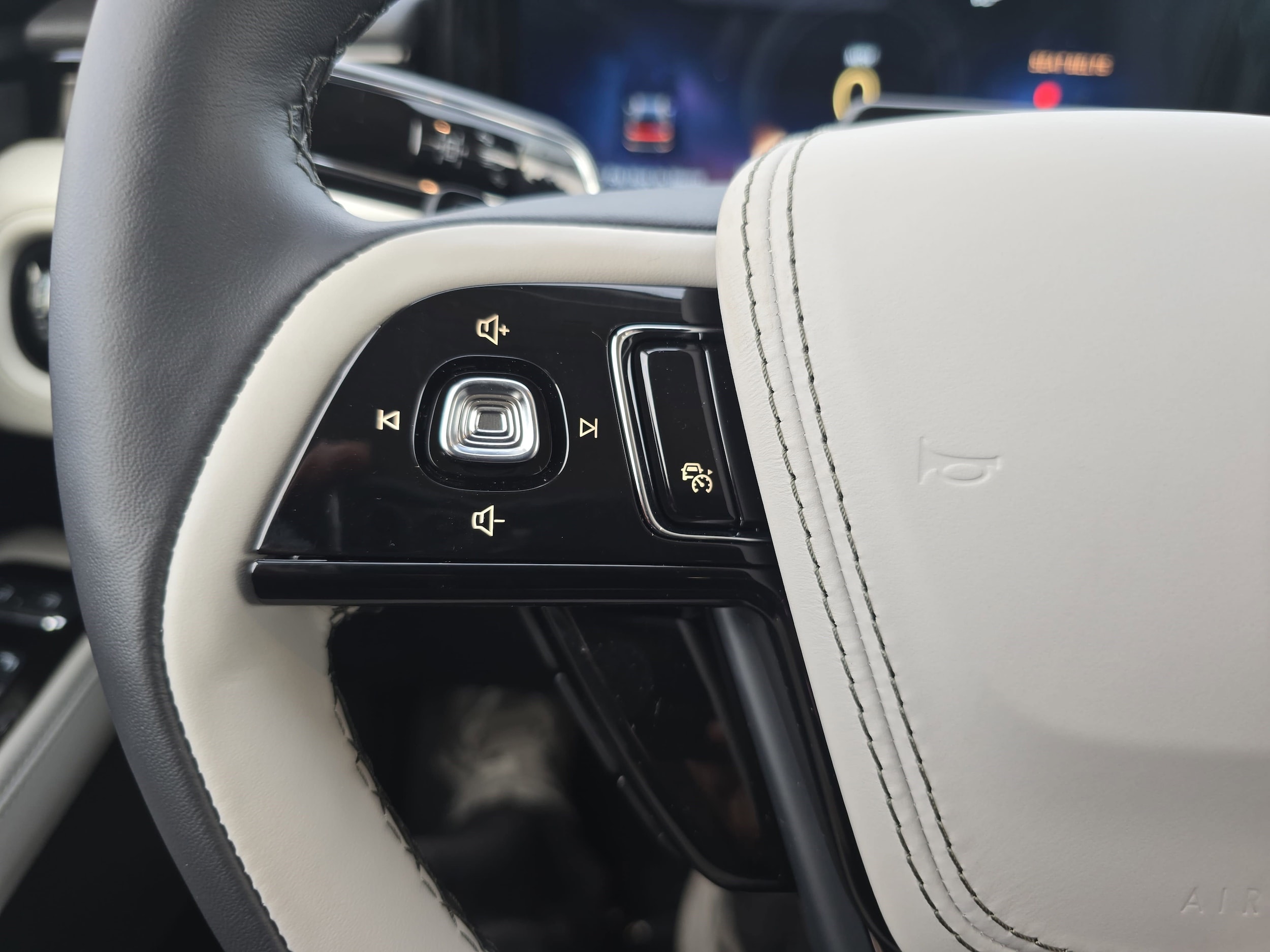 2026 Lincoln Aviator Premiere - Photo 16