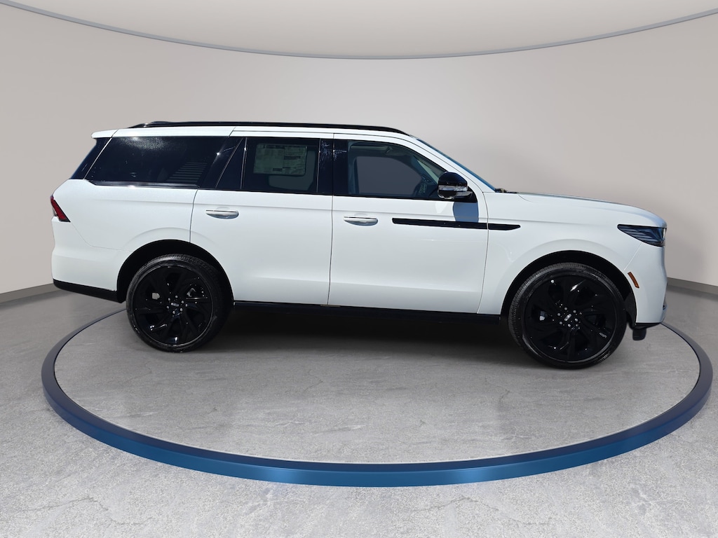 New 2027 Lincoln Navigator Reserve Reserve 4x4
