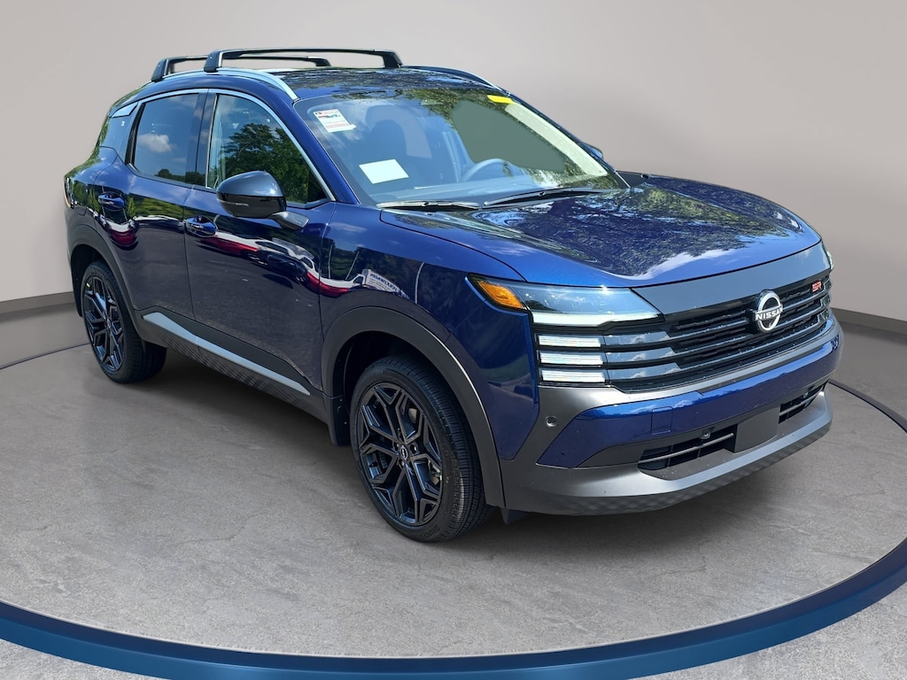New 2026 Nissan Kicks SR SUV