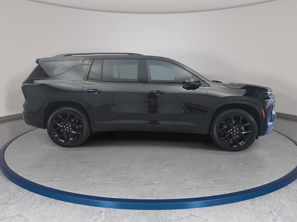 Used 2024 Chevrolet Traverse RS SUV