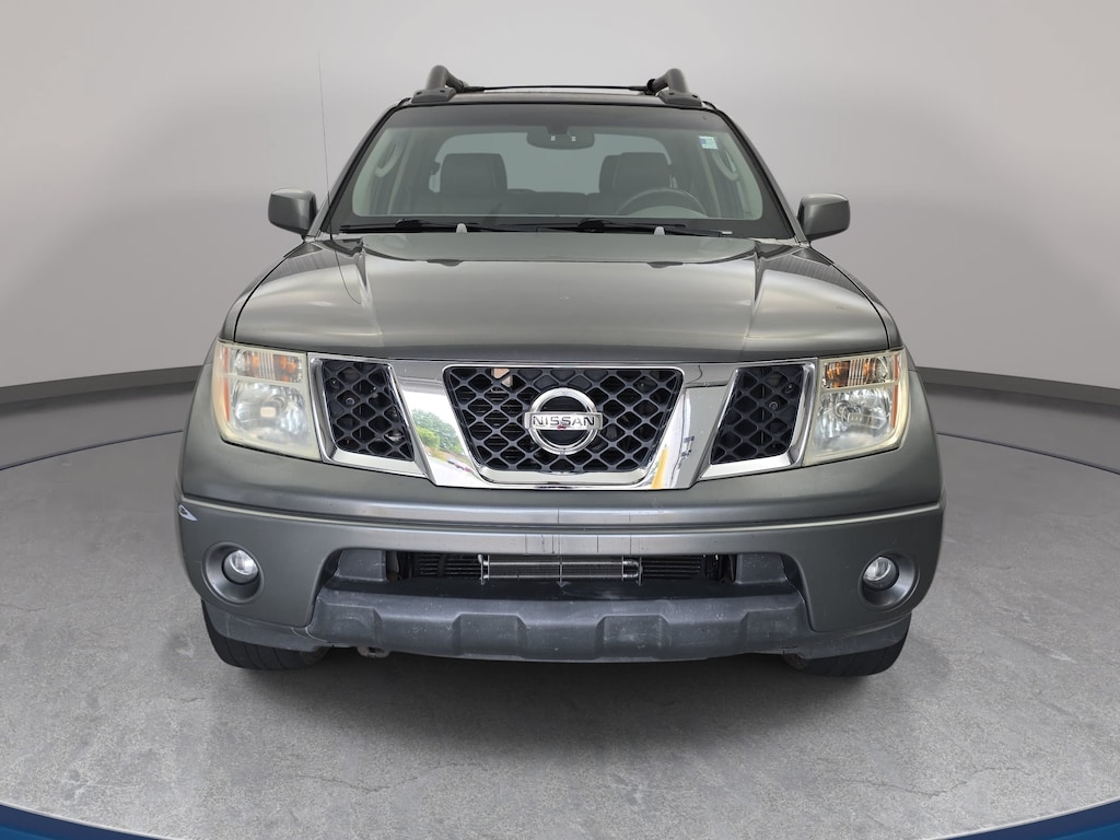 Used 2005 Nissan Frontier LE Truck Crew Cab