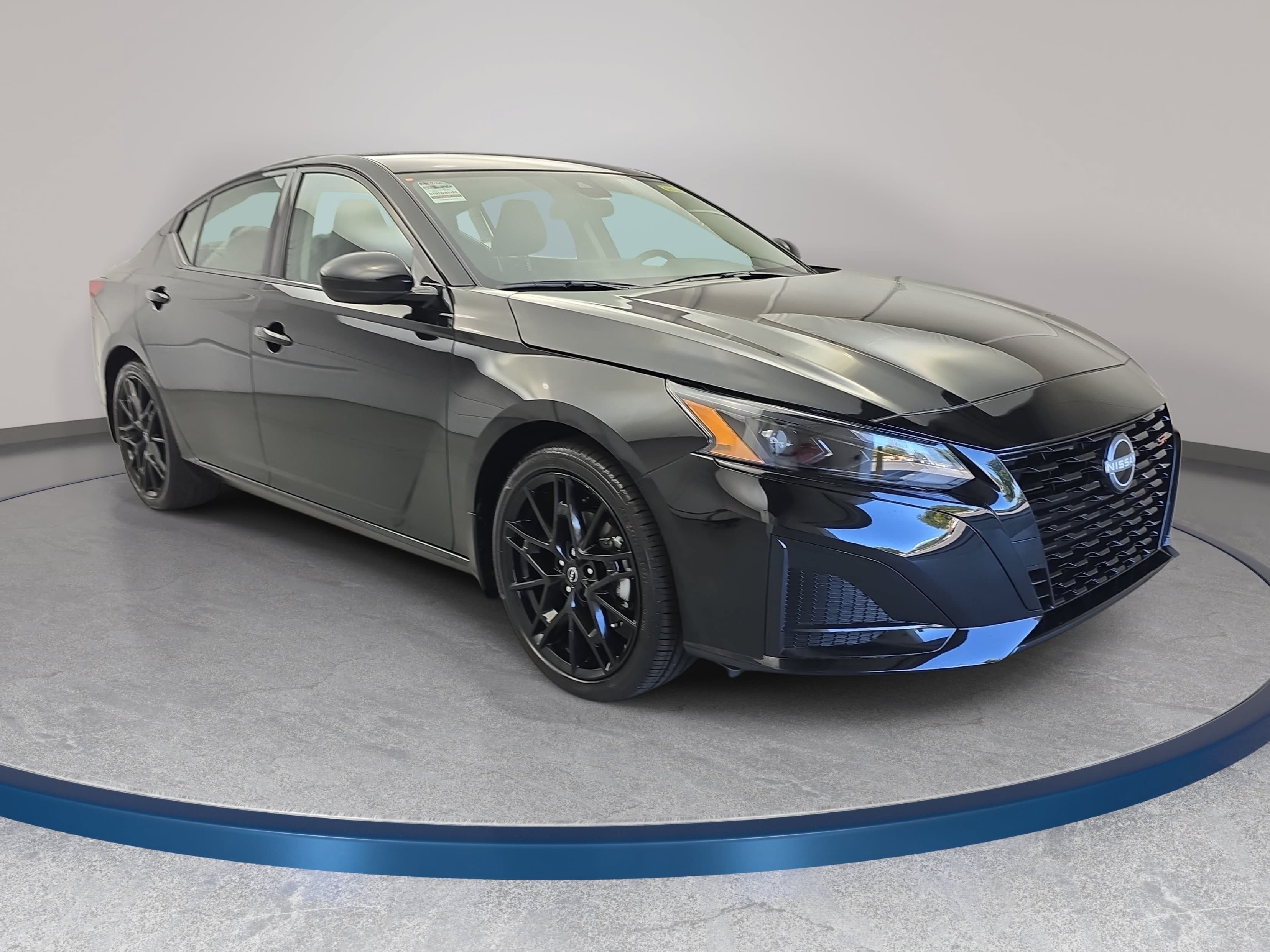 New 2026 Nissan Altima SR Sedan