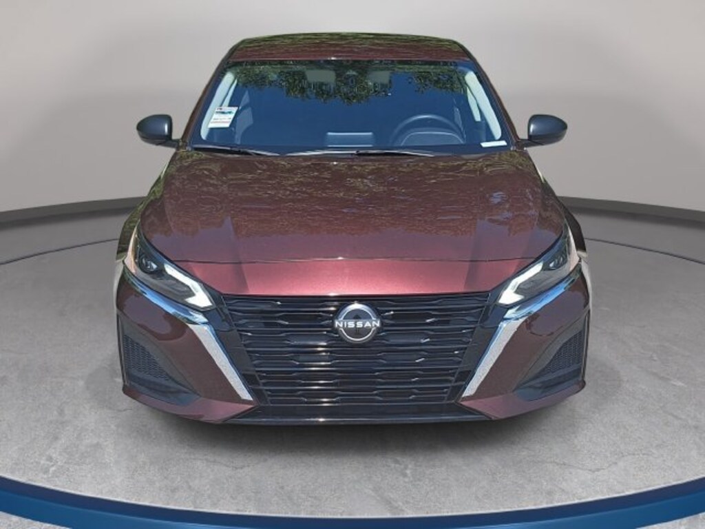 Used 2025 Nissan Altima SV Sedan