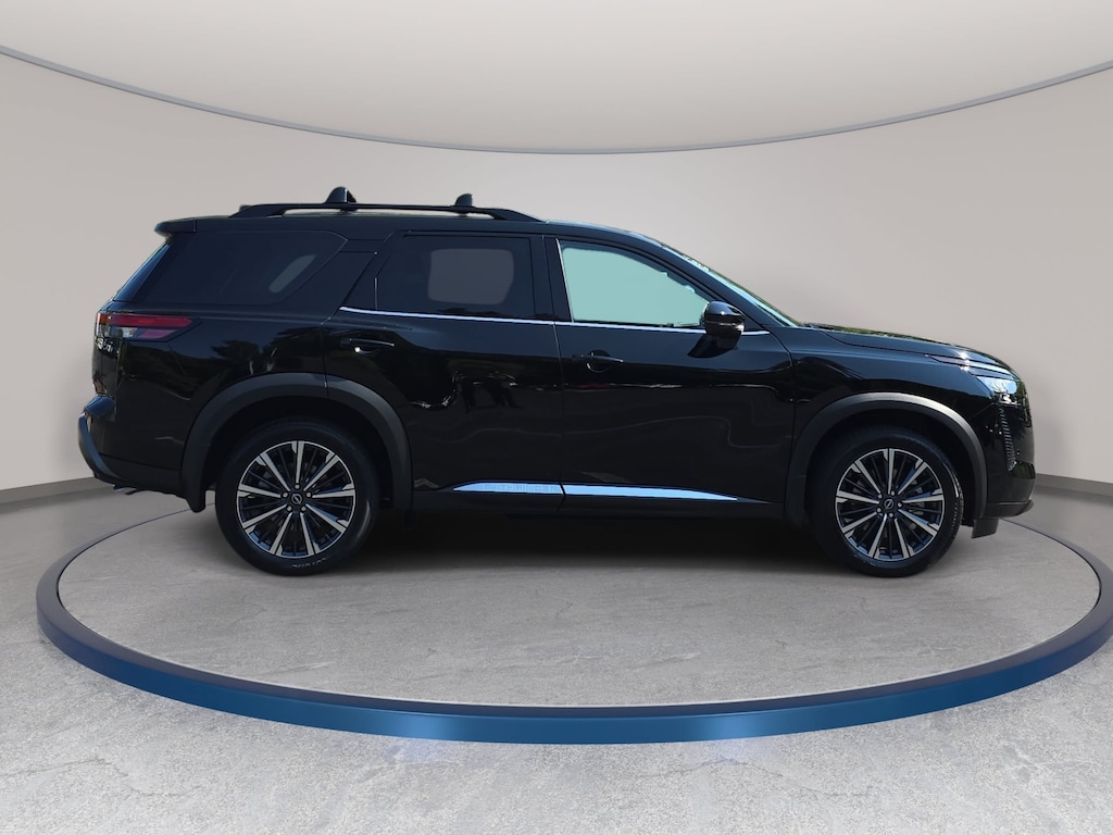 New 2026 Nissan Pathfinder Platinum SUV