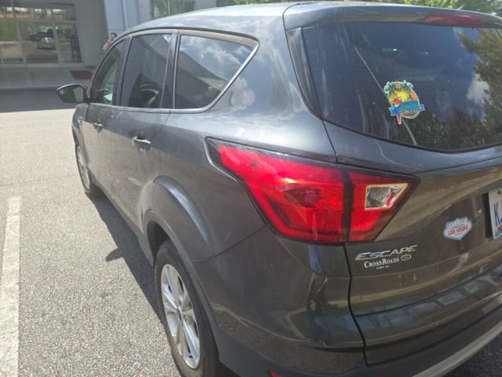Used 2019 Ford Escape SE SUV