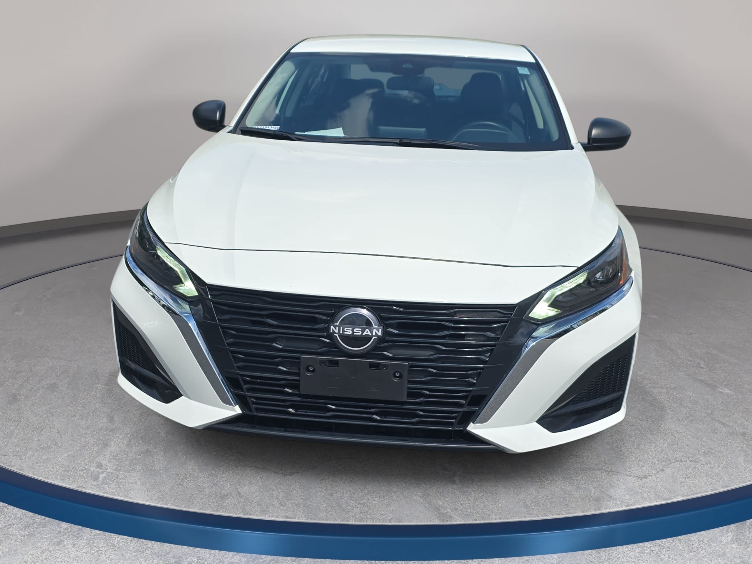 Used 2025 Nissan Altima SV Sedan