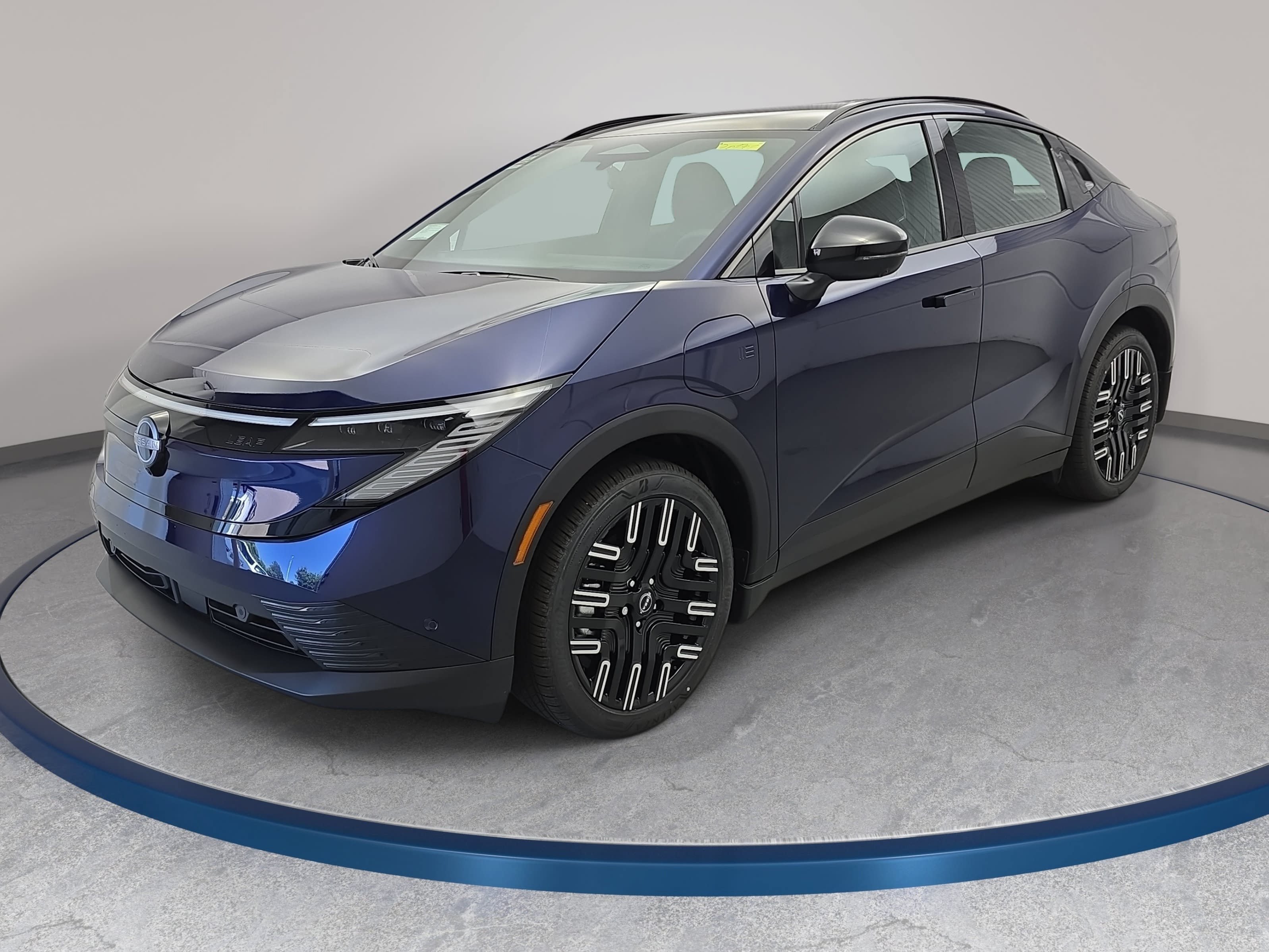 2026 Nissan LEAF PLATINUM+ SUV