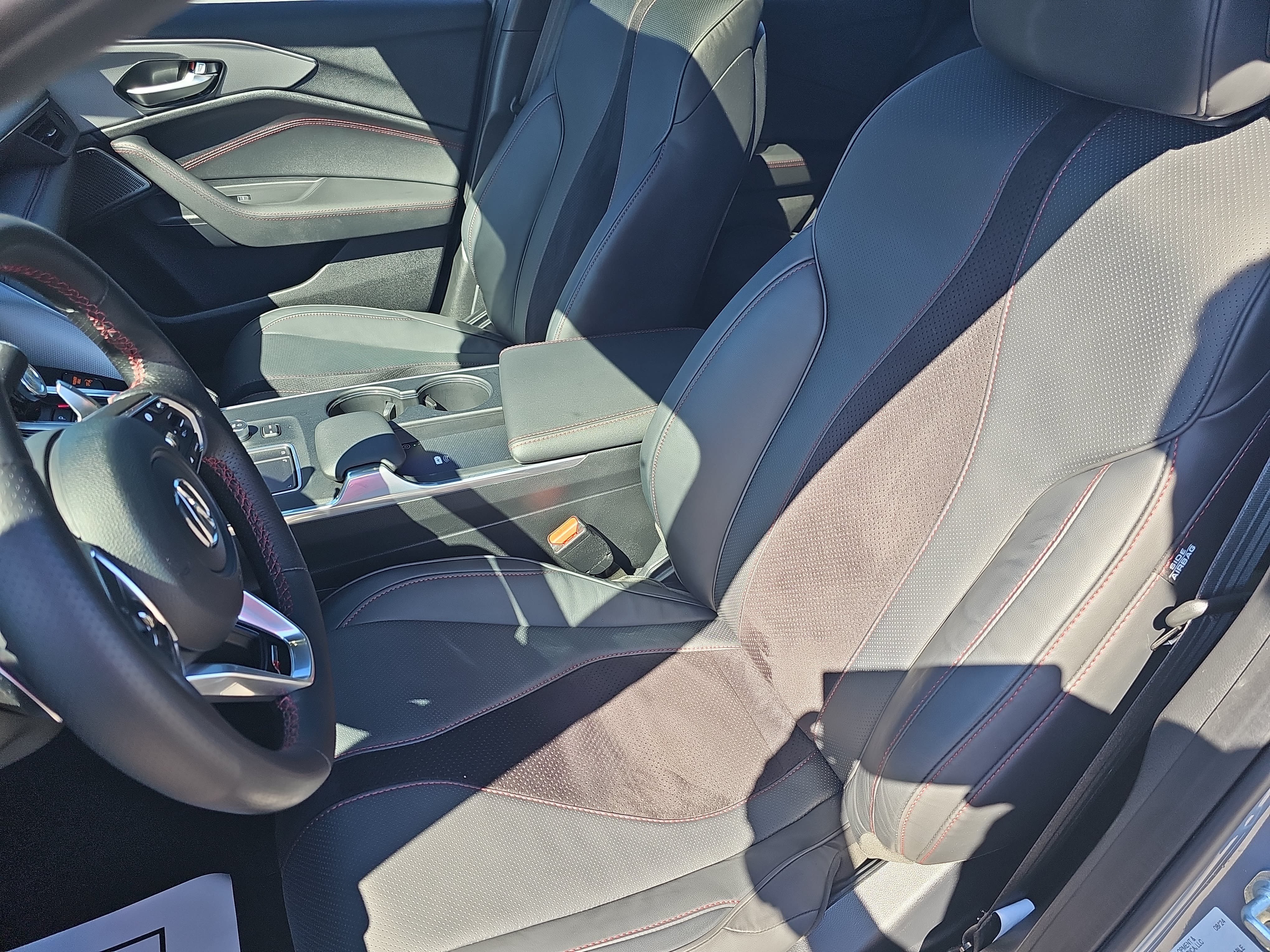 2025 Acura TLX A-SPEC Package - Photo 15