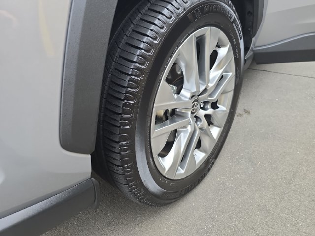 Photo 33
