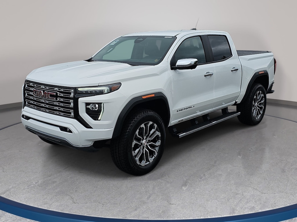 Used 2023 GMC Canyon Denali Truck Crew Cab