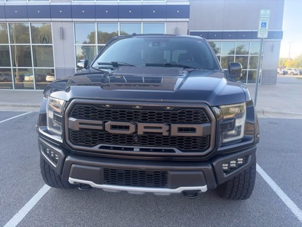 Used 2018 Ford F-150 Raptor Truck SuperCrew Cab