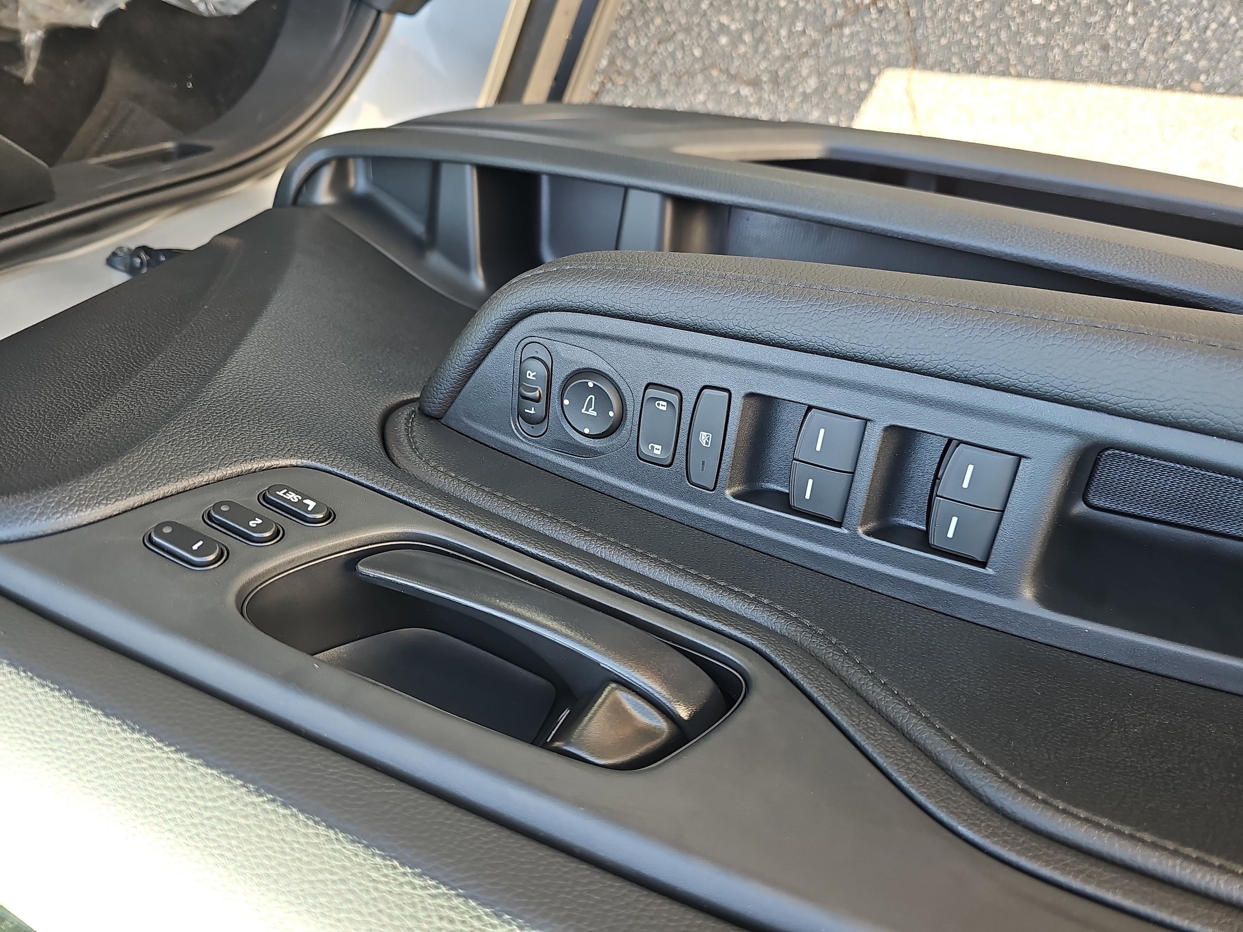2026 Honda Odyssey EX-L - Photo 30
