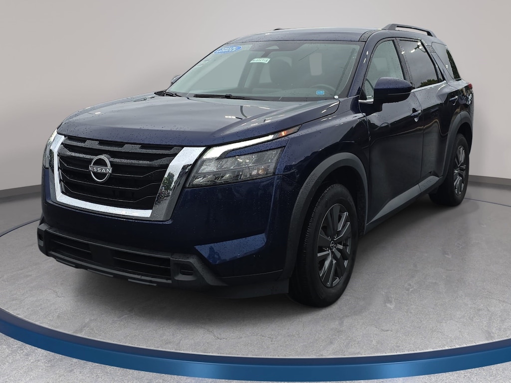 Used 2024 Nissan Pathfinder SV SUV