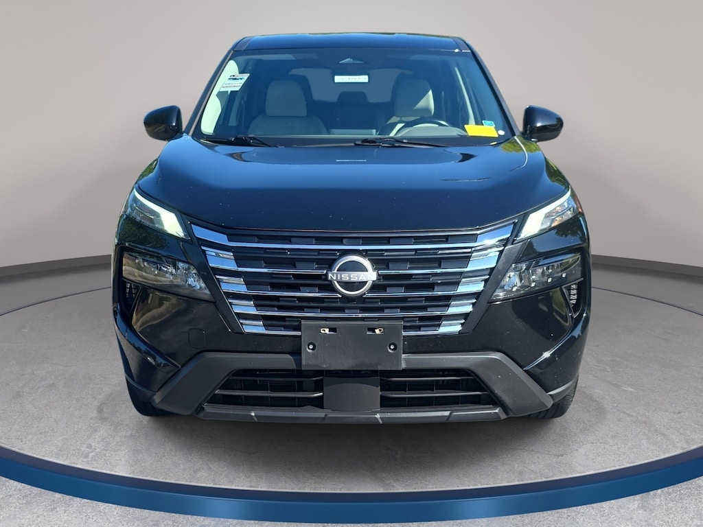Used 2025 Nissan Rogue SV SUV