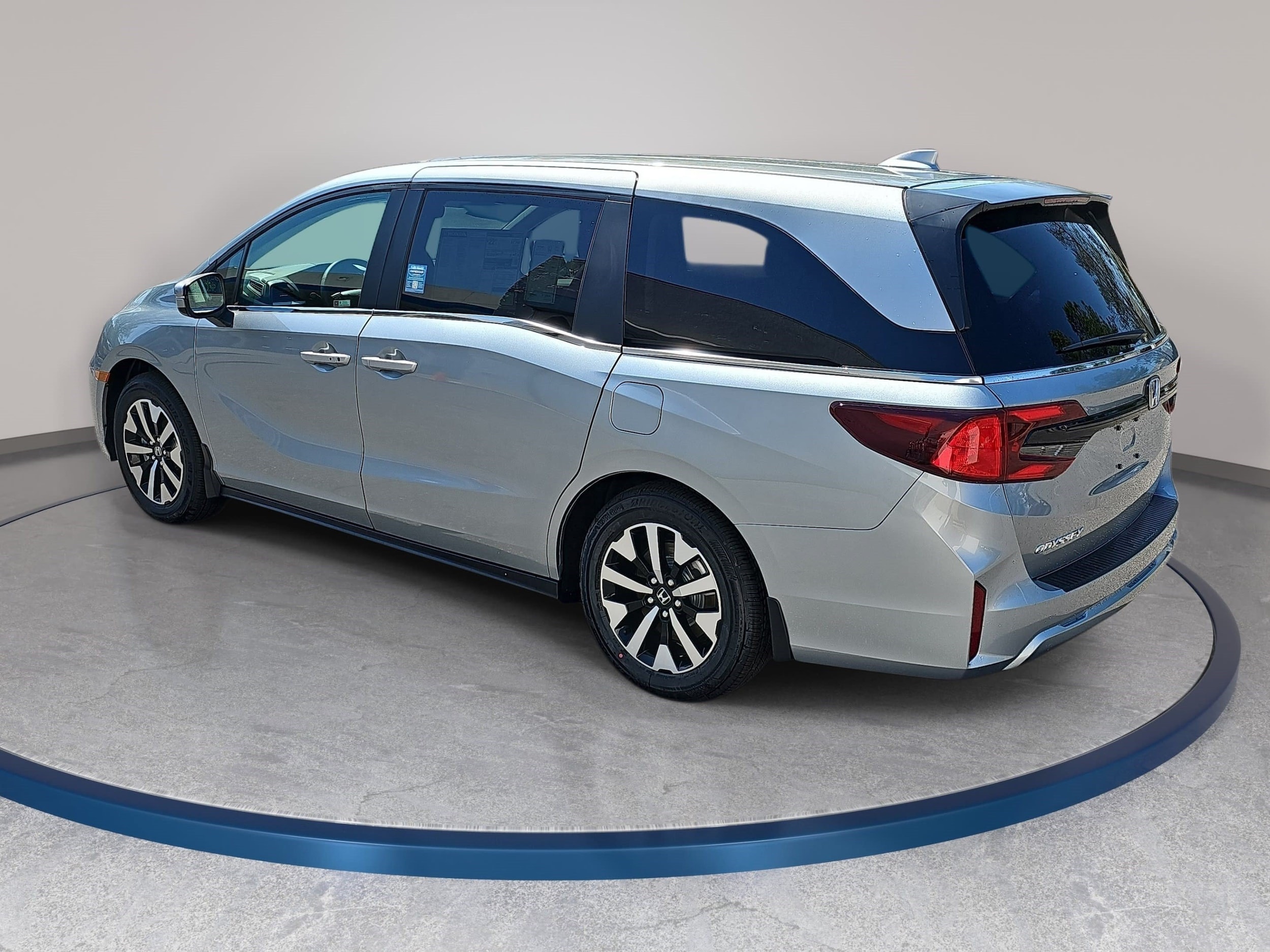 2026 Honda Odyssey EX-L - Photo 7