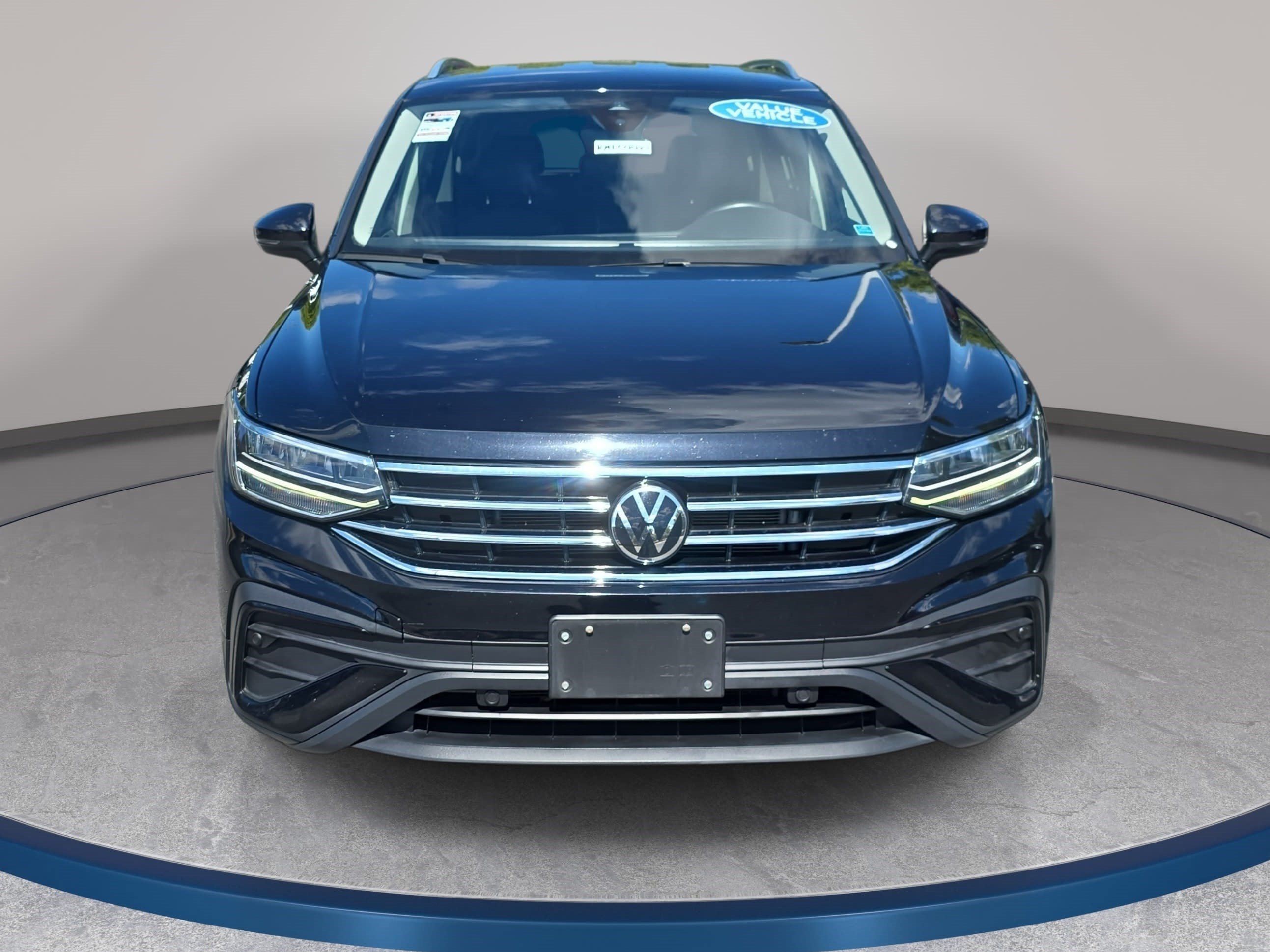 Used 2024 Volkswagen Tiguan 2.0T SE SUV