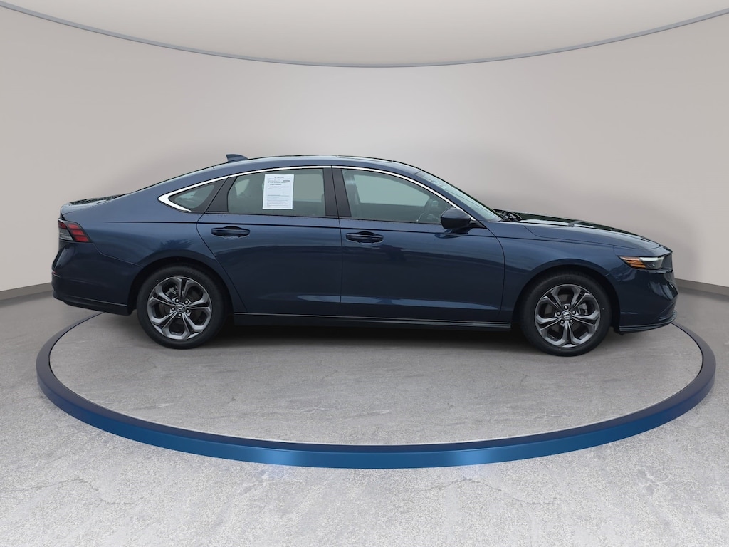 Used 2024 Honda Accord EX Sedan