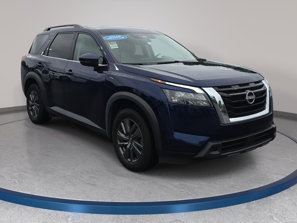 Used 2024 Nissan Pathfinder SV SUV