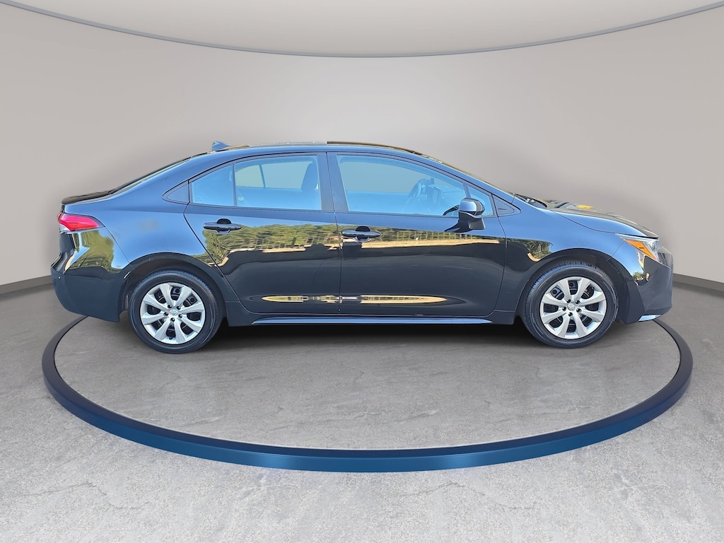 Used 2024 Toyota Corolla LE LE CVT