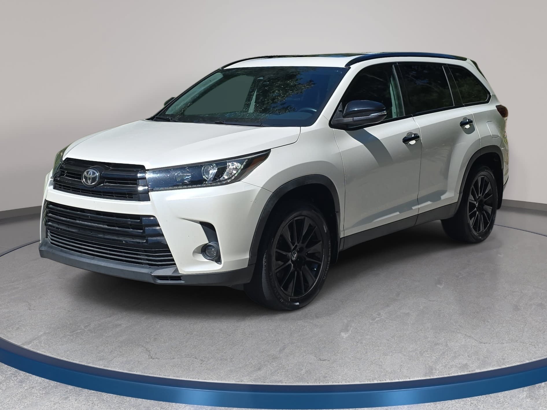 Used 2019 Toyota Highlander SE SE V6 AWD