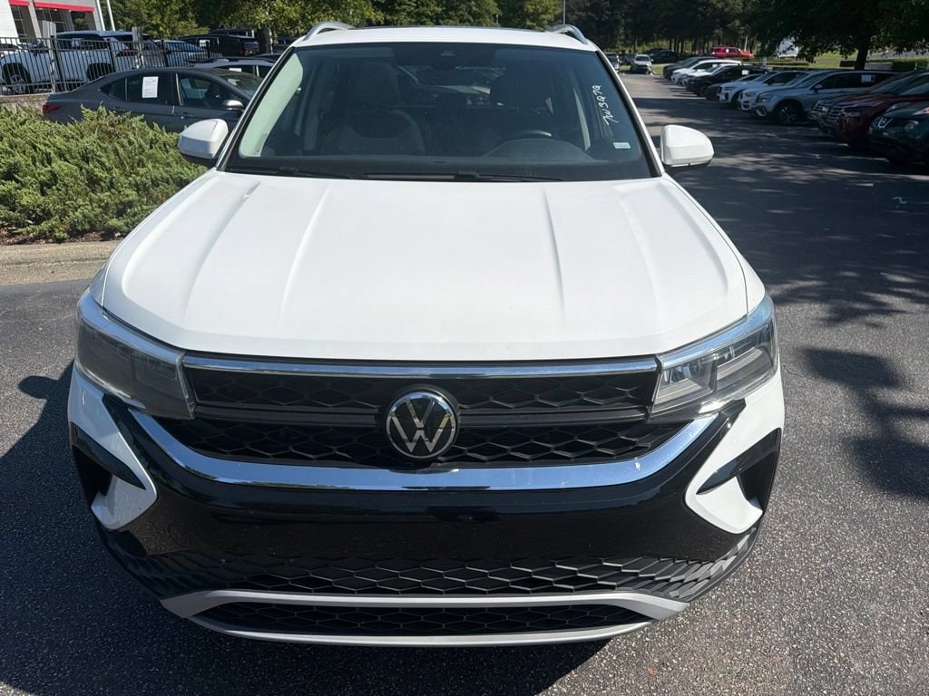 Used 2024 Volkswagen Taos 1.5T SE SUV