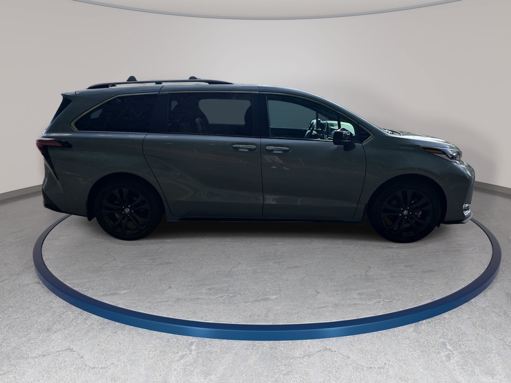 Used 2024 Toyota Sienna XSE 7 Passenger Van Passenger Van