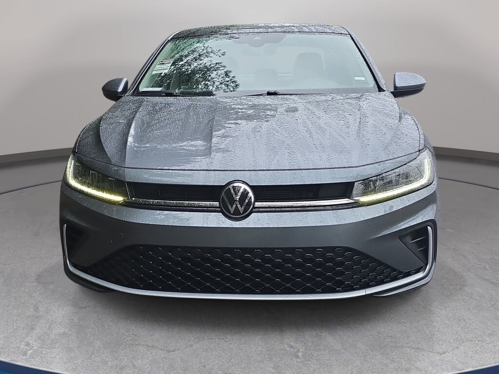 Used 2025 Volkswagen Jetta 1.5T SE Sedan