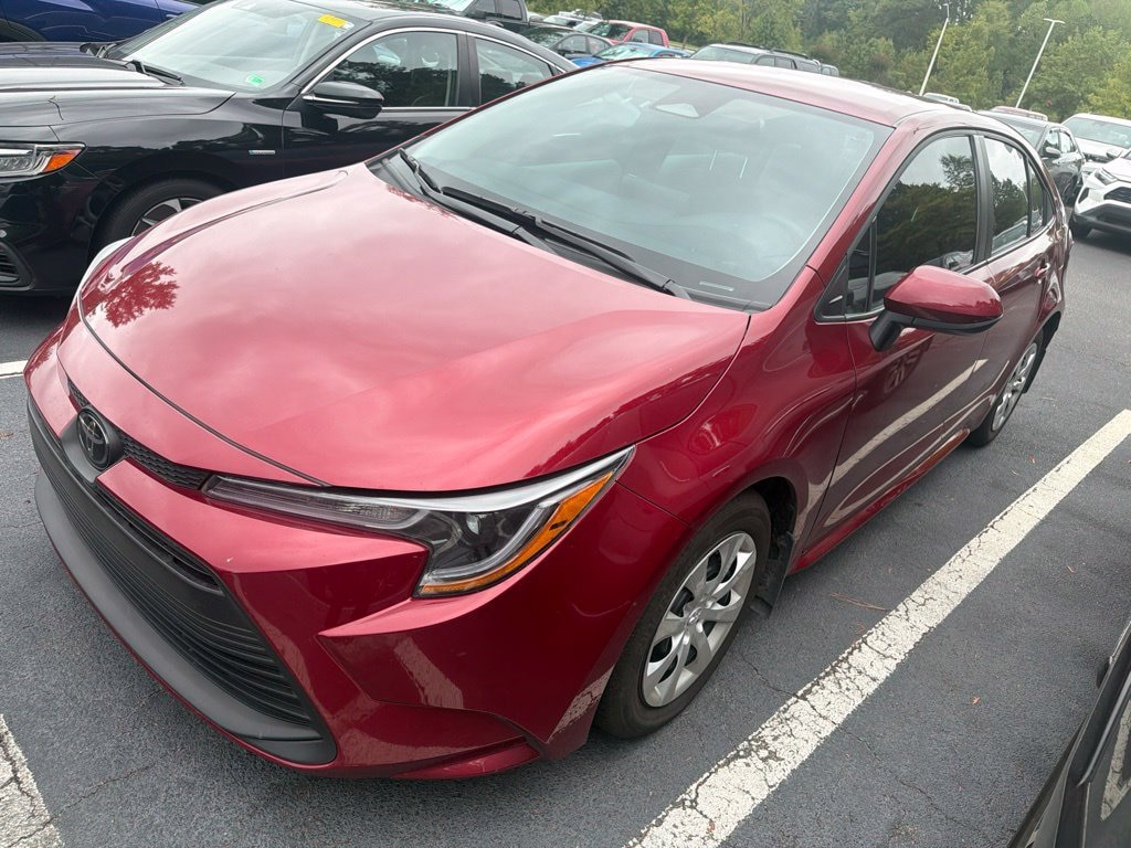 Used 2025 Toyota Corolla LE Sedan