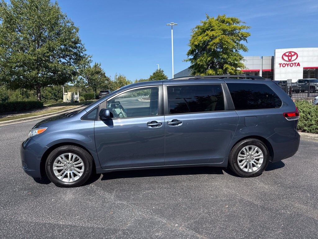 Used 2013 Toyota Sienna XLE V6 8 Passenger Van