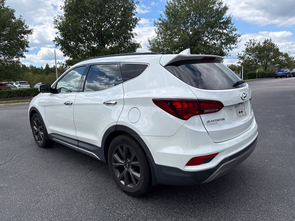Used 2017 Hyundai Santa Fe Sport 2.0L Turbo Ultimate SUV