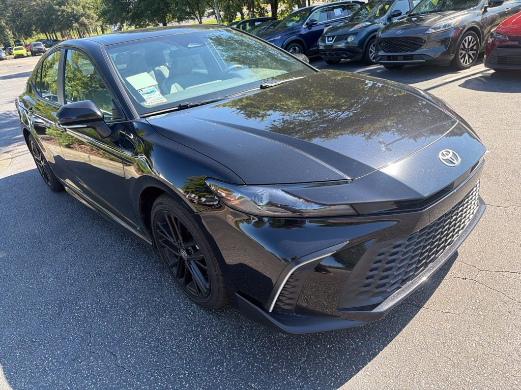 Used 2026 Toyota Camry SE Sedan