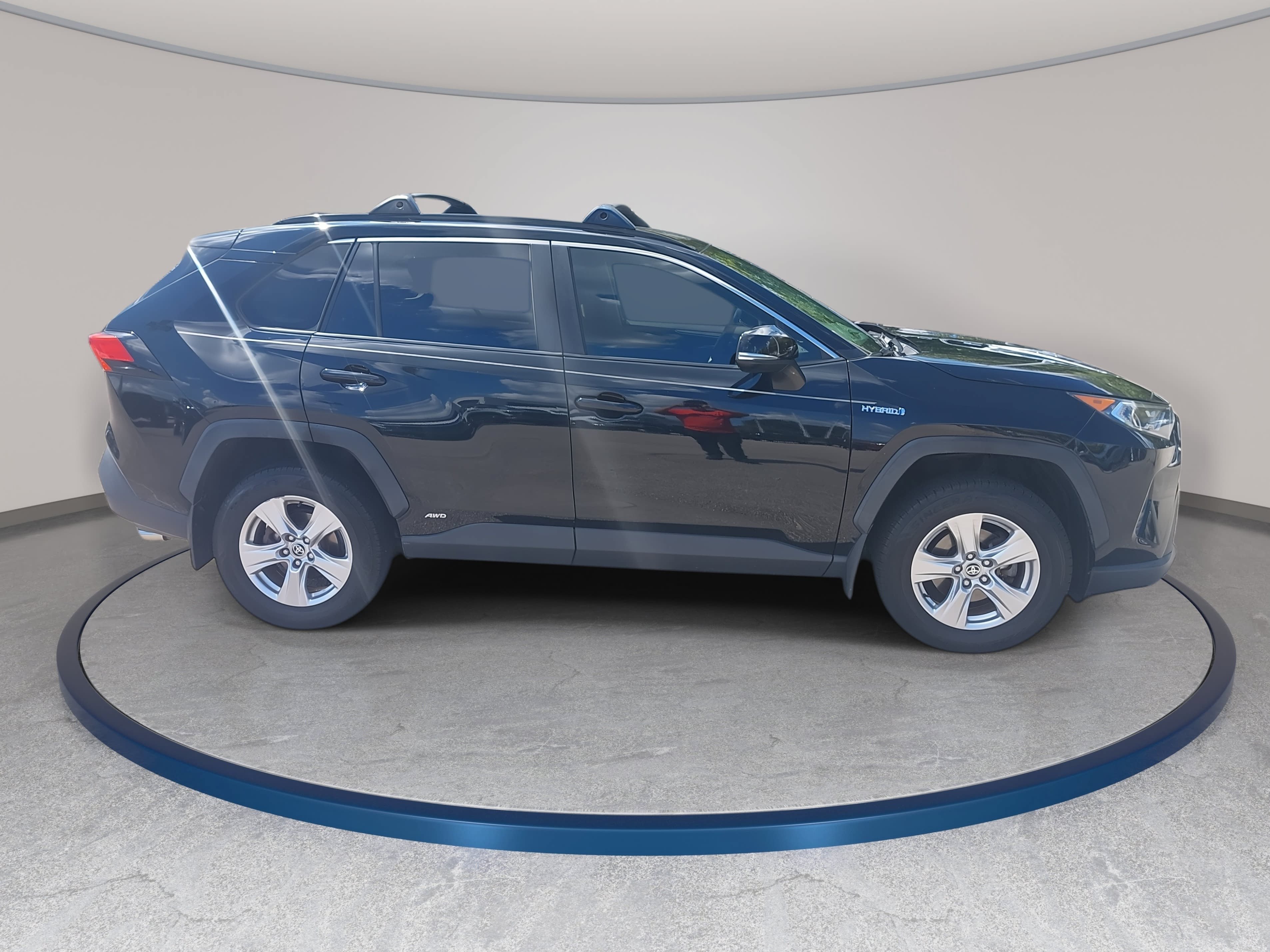 Used 2020 Toyota RAV4 Hybrid XLE SUV