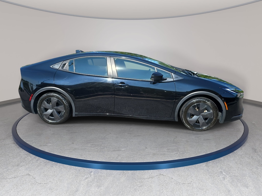 Used 2024 Toyota Prius LE Hatchback