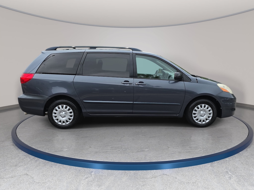 Used 2008 Toyota Sienna LE Van
