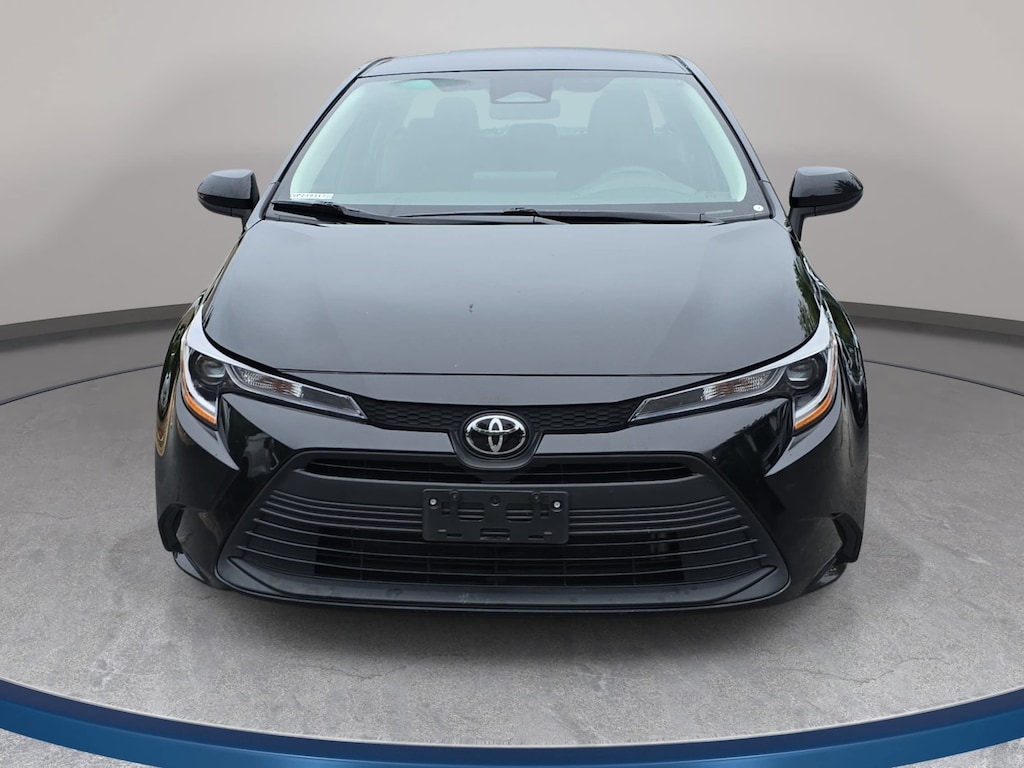 Used 2025 Toyota Corolla LE Sedan